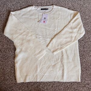 Elegant Cream Crewneck Sweater